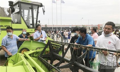 中联农机办学堂 “新型农民”充电忙